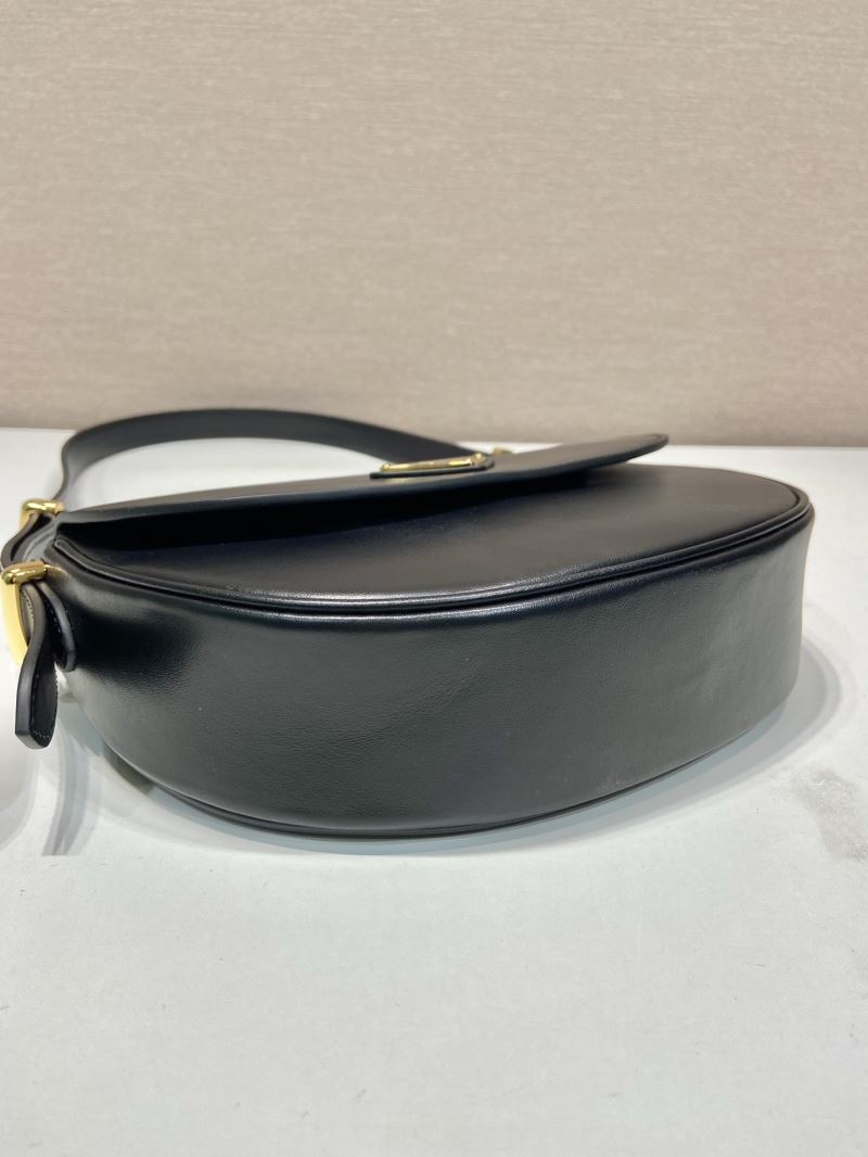 Pra*a hobo bags